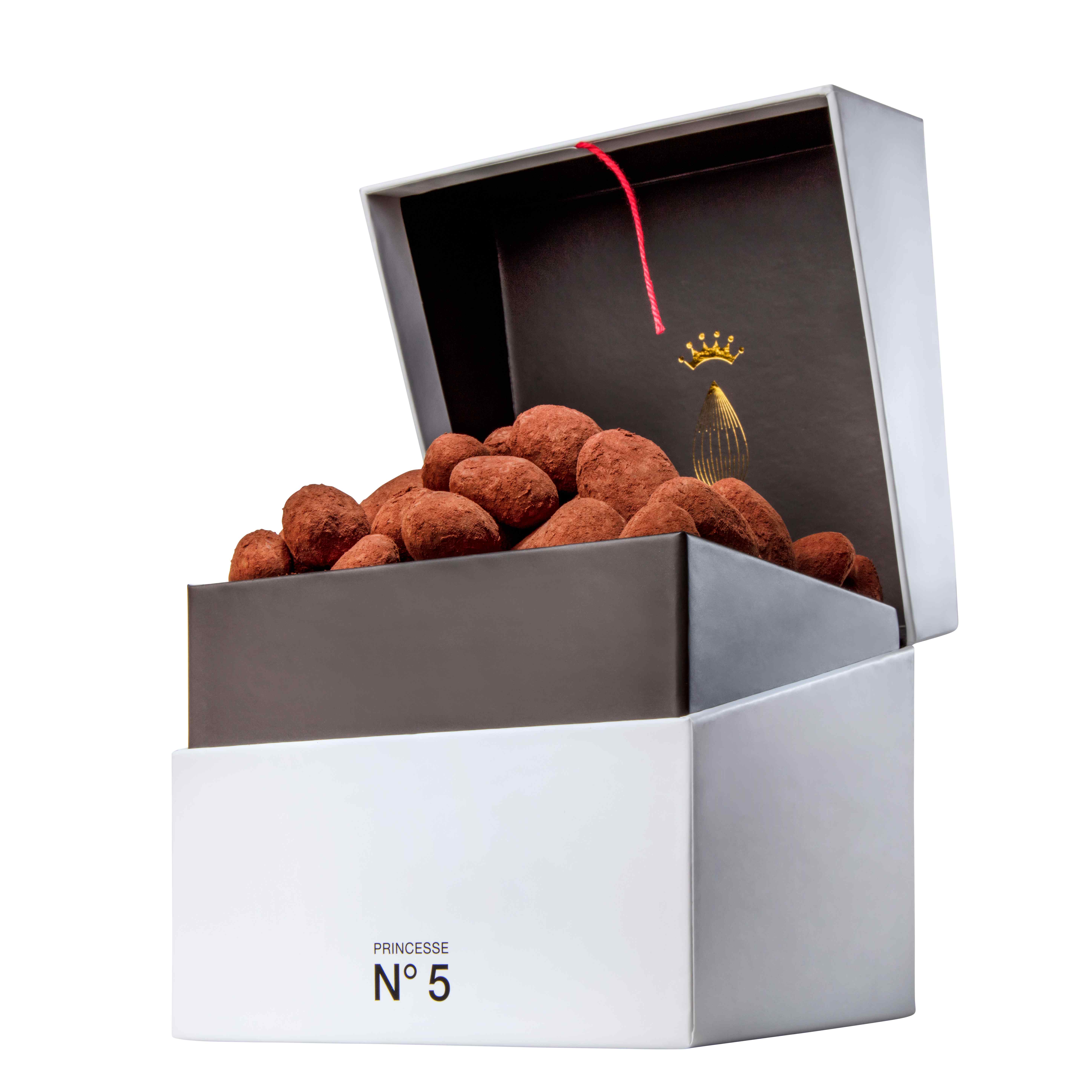 princess almonds GB N5